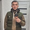 Знакомства: Александр, 32 года, Алдан