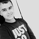 Знакомства: Юрий, 26 лет, Псков