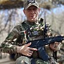 Знакомства: Максим, 41 год, Шахтерск