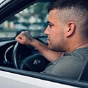 Знакомства: Саша, 25 лет, Орел