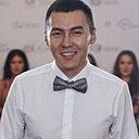 Знакомства: Руслан, 32 года, Омск