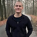 Знакомства: Пашка, 25 лет, Старый Оскол