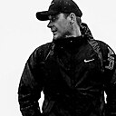 Знакомства: Макс, 33 года, Междуреченск