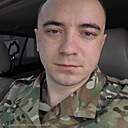 Знакомства: Антон, 25 лет, Мариуполь