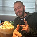 Знакомства: Вячеслав, 27 лет, Самара