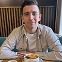 Знакомства: Александр, 33 года, Нерюнгри