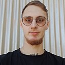 Знакомства: Роман, 24 года, Киров