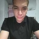 Знакомства: Илья, 24 года, Торез