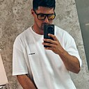 Знакомства: Максим, 24 года, Адлер