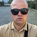 Знакомства: Денис, 30 лет, Жлобин