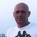 Знакомства: Олег, 37 лет, Орел