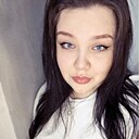 Знакомства: Кира, 23 года, Донецк