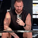 Знакомства: Лев, 37 лет, Астрахань