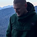 Знакомства: Илья, 24 года, Краснодар