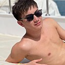 Знакомства: Алихан, 24 года, Семей