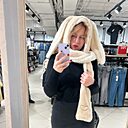 Знакомства: Дашенька, 19 лет, Волгодонск