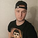 Знакомства: Андрей, 25 лет, Карасук