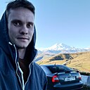 Знакомства: Виталий, 26 лет, Москва