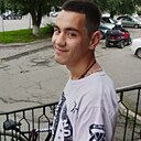 Знакомства: Денис, 26 лет, Томск