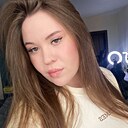 Знакомства: Ева, 22 года, Ижевск