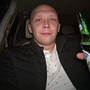 Знакомства: Олег, 29 лет, Химки