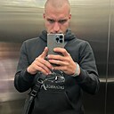 Знакомства: Иван, 21 год, Курганинск