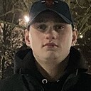 Знакомства: Максим, 22 года, Новополоцк