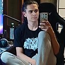 Знакомства: Макс, 23 года, Владимир