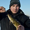 Знакомства: Роман, 33 года, Томск