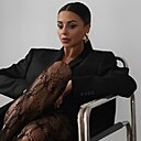 Знакомства: Lily, 35 лет, Луганск