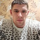 Знакомства: Дмитрий, 28 лет, Псков