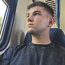 Знакомства: Андрей, 23 года, Владивосток