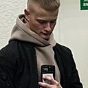 Знакомства: Максим, 19 лет, Кобрин