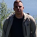 Знакомства: Максим, 25 лет, Рубцовск