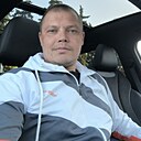 Знакомства: Кирилл, 35 лет, Мариуполь