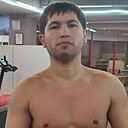 Знакомства: Бек, 25 лет, Самара