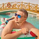 Знакомства: Сергей, 45 лет, Тюмень