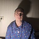 Знакомства: Михаил, 36 лет, Омск