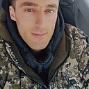 Знакомства: Руслан, 37 лет, Междуреченск