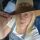 Знакомства: Юля, 51 год, Москва