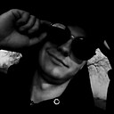 Знакомства: Олег, 40 лет, Снежное