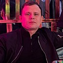 Знакомства: Михаил, 27 лет, Белово
