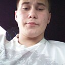 Знакомства: Роман, 26 лет, Майкоп