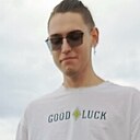 Знакомства: Дмитрий, 24 года, Евпатория