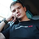 Знакомства: Илья, 21 год, Рузаевка
