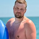 Знакомства: Максим, 34 года, Омск