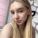 Знакомства: Евгения, 20 лет, Москва