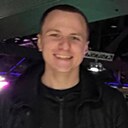 Знакомства: Oleg, 23 года, Киев