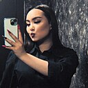 Знакомства: Aruzhan, 18 лет, Алматы