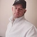 Знакомства: Андрюха, 39 лет, Радом